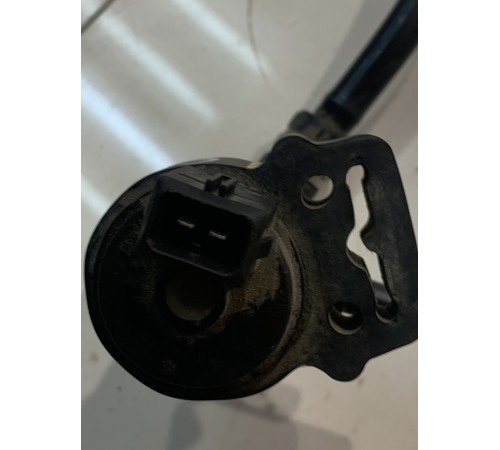 Клапан вентиляции топливного бака