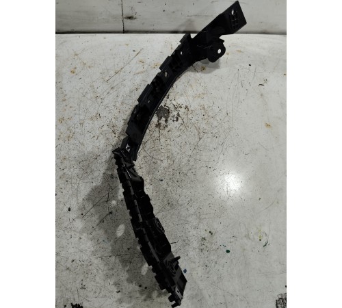 Кронштейн крепление заднего бампера