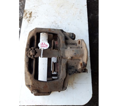 Суппорт (задний правый)