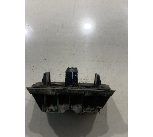 Поддомкратник