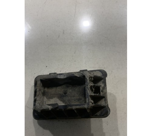 Поддомкратник