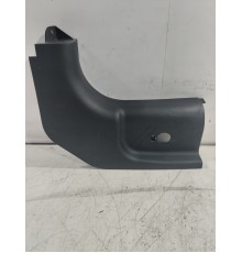 Накладка стойки передняя левая