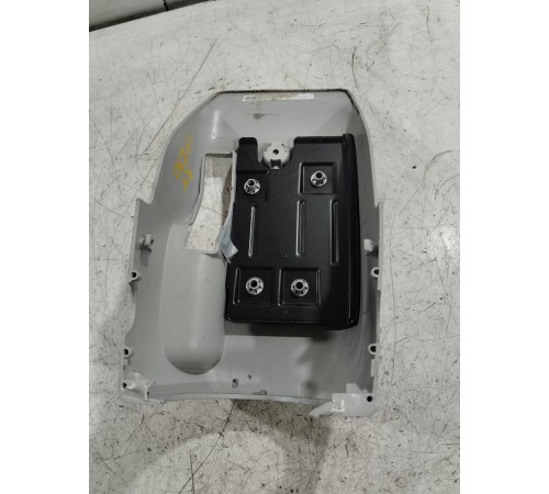 Кожух рулевой колонки нижний