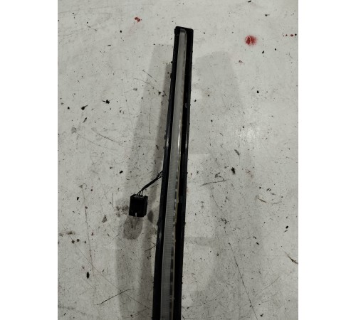 Дневной ходовой огонь левый