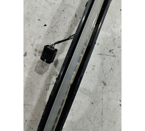 Дневной ходовой огонь левый