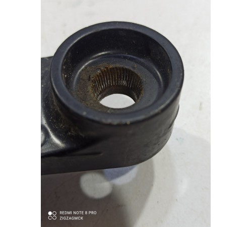 Поводок стеклоочистителя(левый)