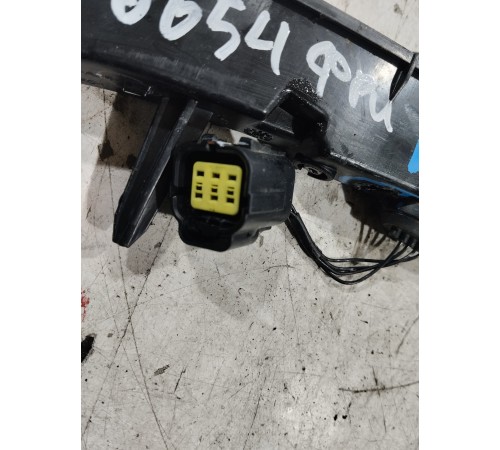 Дневной ходовой огонь левый