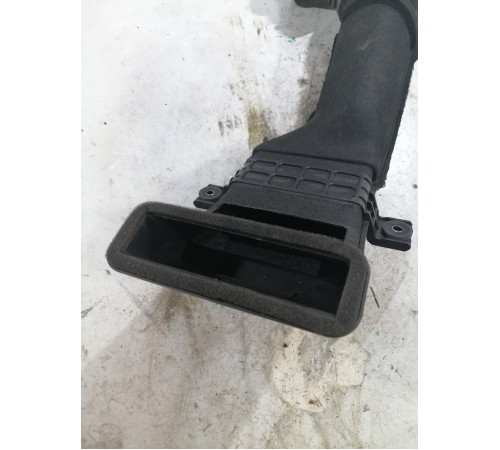 Воздухозаборник воздушного фильтра