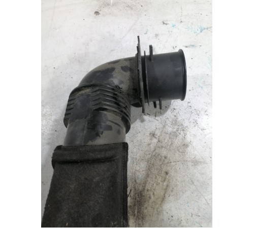 Воздухозаборник воздушного фильтра