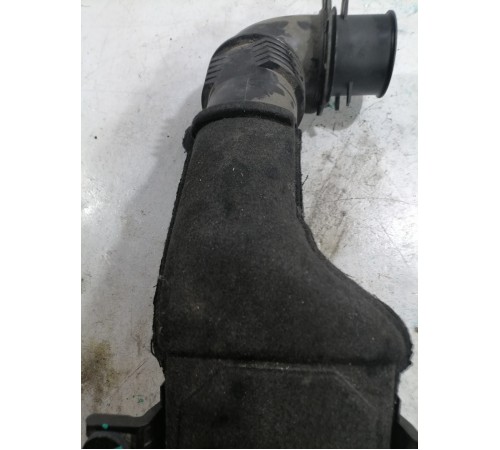 Воздухозаборник воздушного фильтра