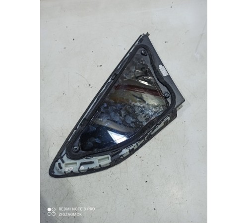 Глухое стекло(заднее левое)