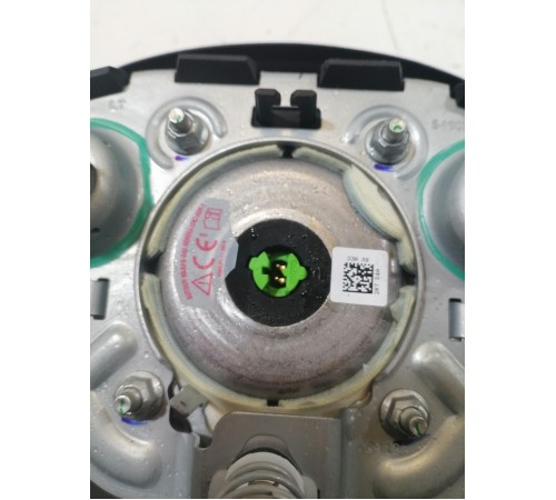 Подушка безопасности в руль