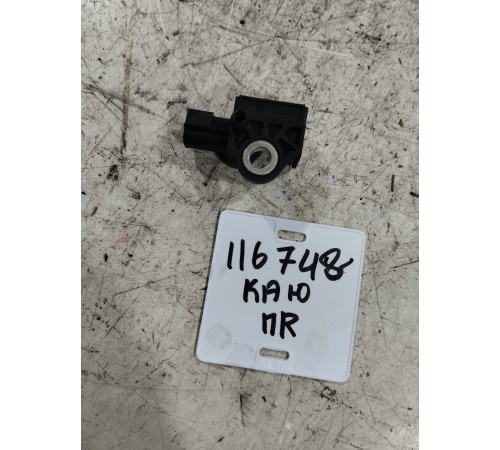 Датчик удара передний правый