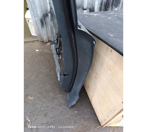 Дверь передняя правая