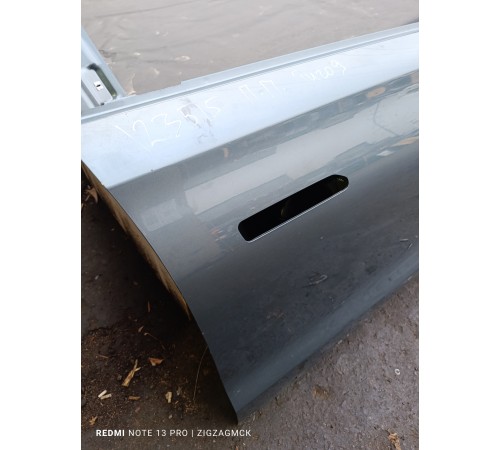 Дверь передняя правая