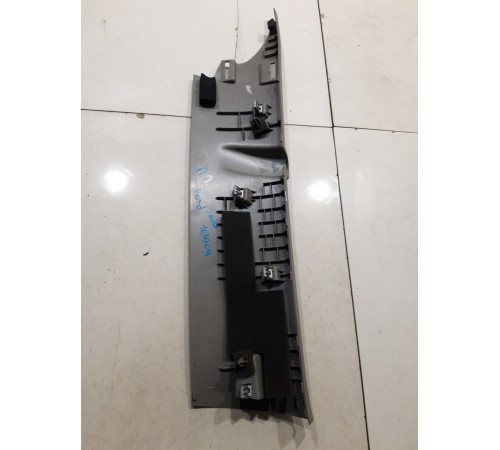 Обшивка стойки лобового стекла(правая)