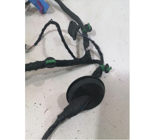 Электропроводка двери задняя правая