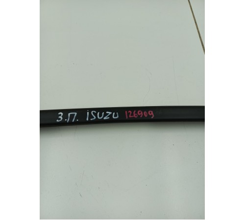 Уплотнитель стекла двери задний правый