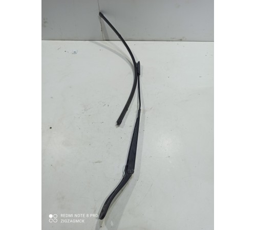 Поводок стеклоочистителя(левый)