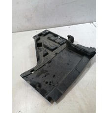 Пыльник подкапотного пространства левый