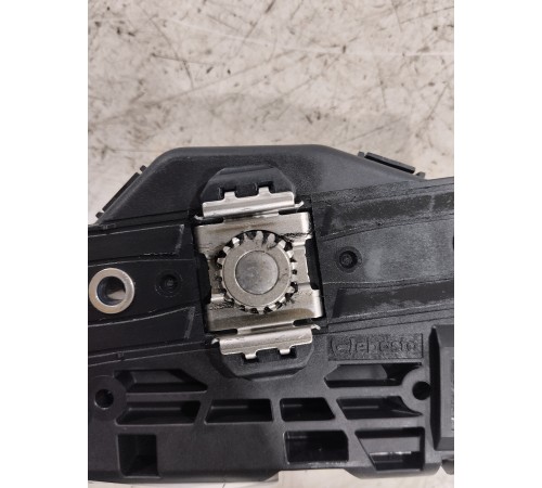 Моторчик люка задний