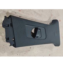 Обшивка центральной стойки(правая верхняя)