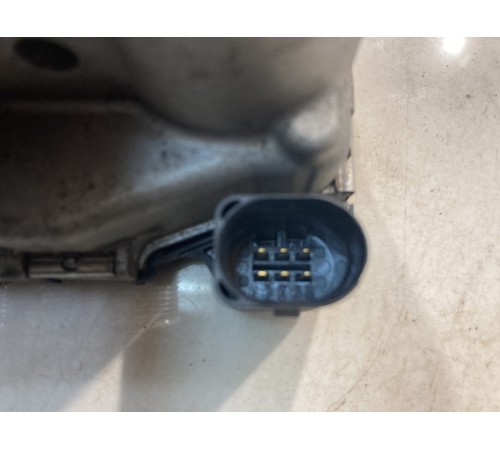 Дроссельная заслонка