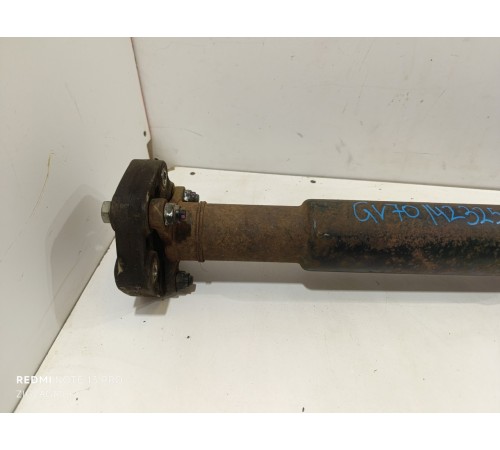 Карданный вал задний 