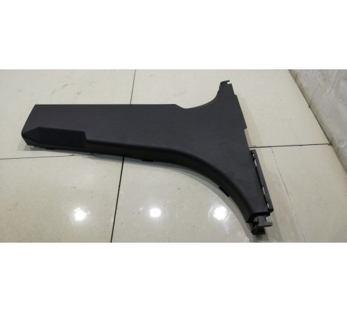 Обшивка стойки(правая)