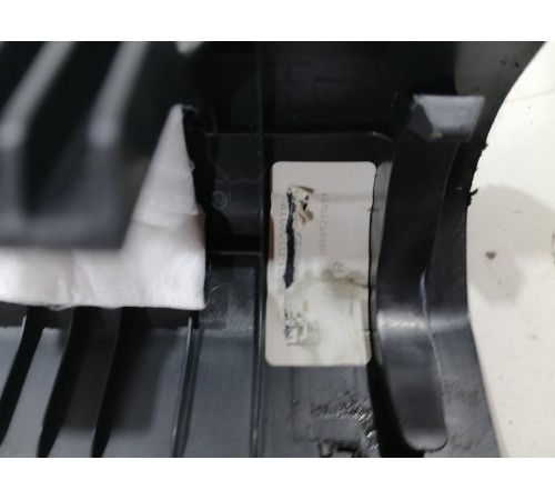 Обшивка порога передняя правая