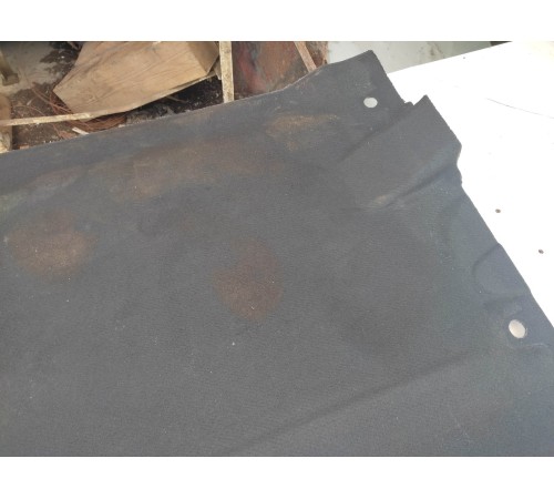 Пол багажника