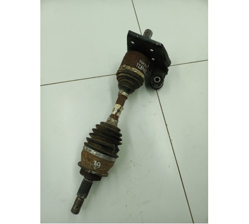 Привод (полуось) передний правый