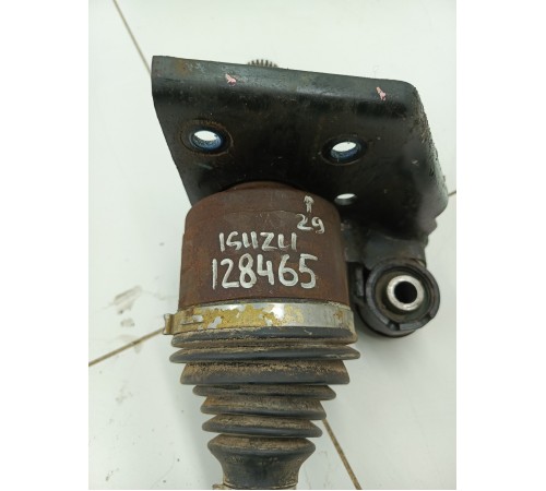 Привод (полуось) передний правый