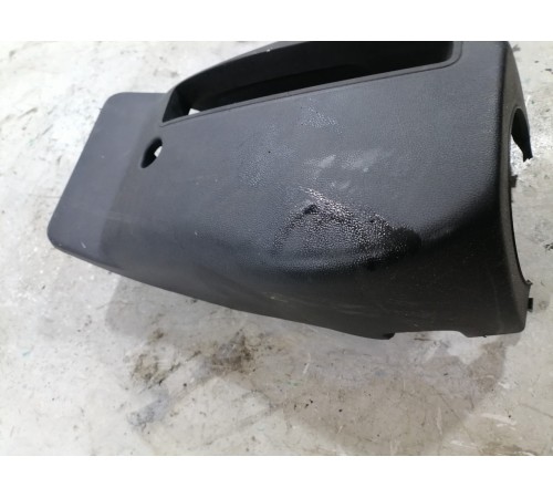 Обшивка рулевой колонки