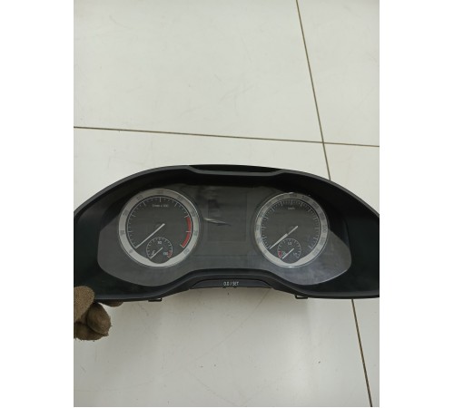 Панель приборов щиток