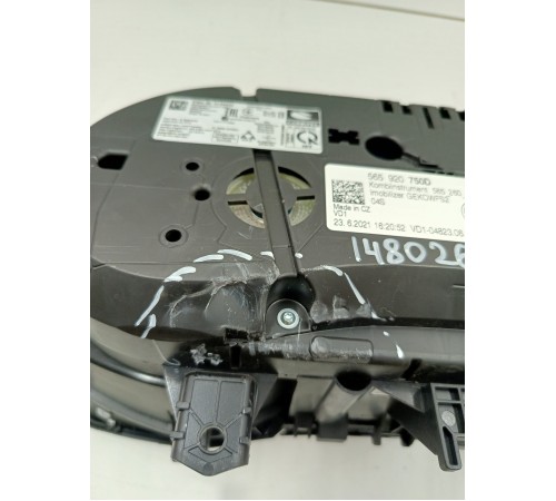 Панель приборов щиток