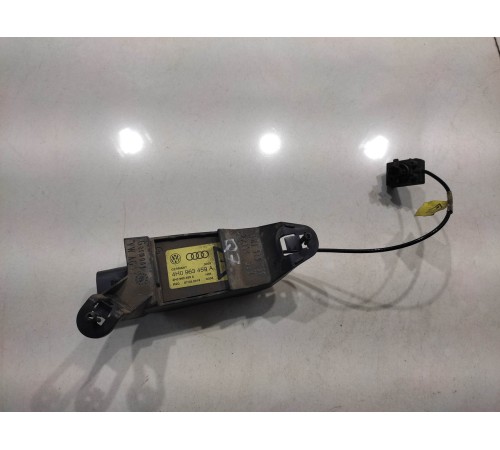 Электронный блок (передний, левый)