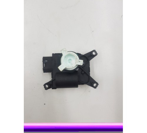 Моторчик заслонки печки