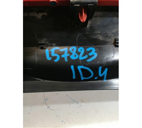 Спойлер крышки багажника