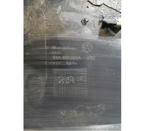 Спойлер крышки багажника