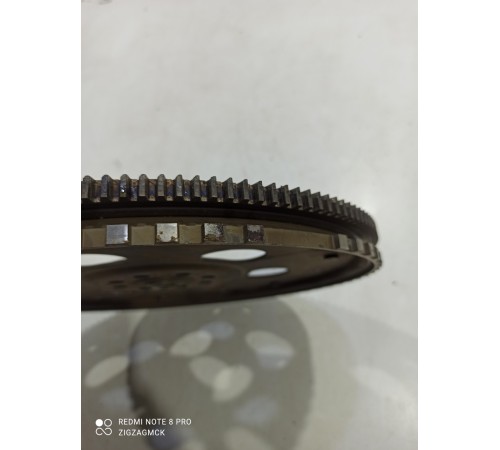 Маховик двигателя