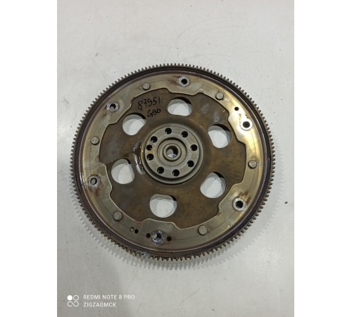 Маховик двигателя