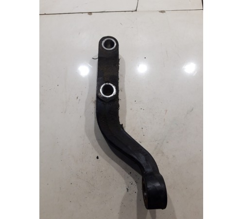 Рычаг подвески(передний правый)