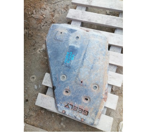 Защита днища правая