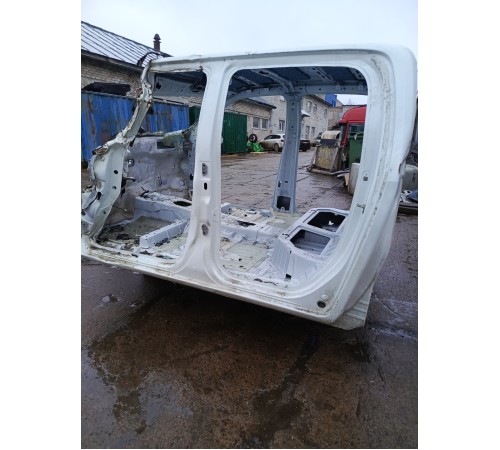 Порог со стойкой левый