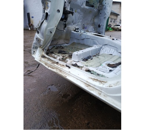 Порог со стойкой левый