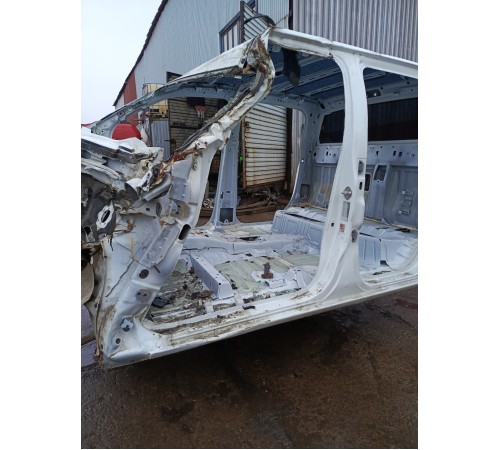 Порог со стойкой левый