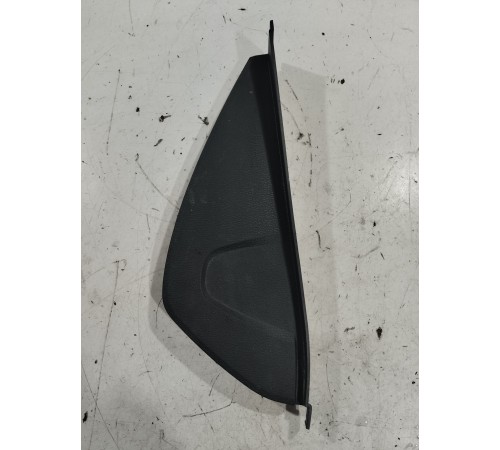 Накладка торпедо боковая(левая)