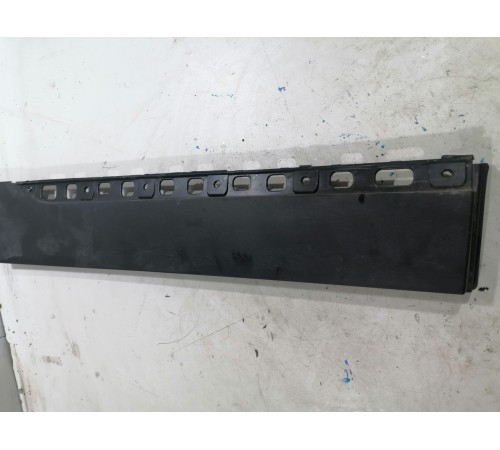 Молдинг двери задний правый