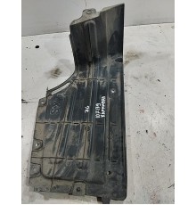 Защита антигравийная задняя левая